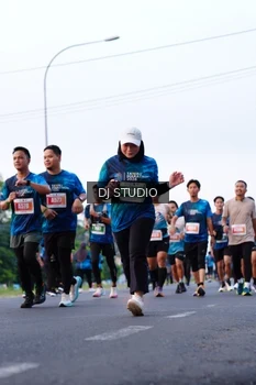 Runner Photo 4860768