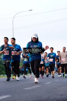 Runner Photo 4860772