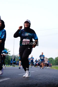 Runner Photo 4860787