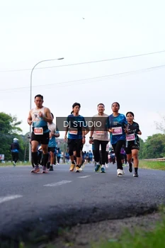 Runner Photo 4860804