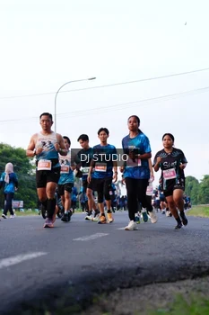 Runner Photo 4860825