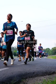 Runner Photo 4860831