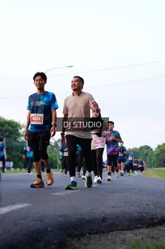 Runner Photo 4860861