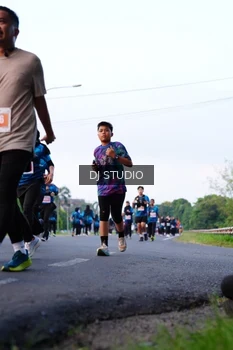 Runner Photo 4860872