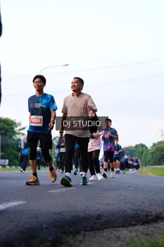 Runner Photo 4860883