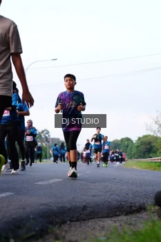 Runner Photo 4860884