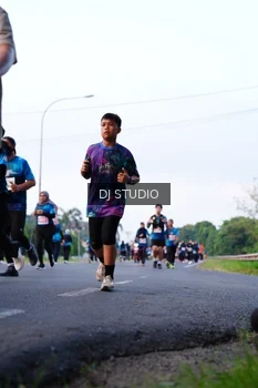 Runner Photo 4860901