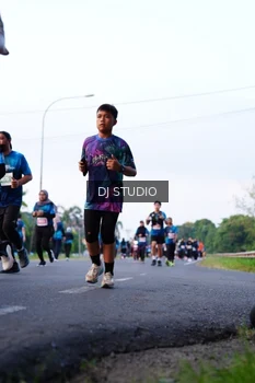 Runner Photo 4860904