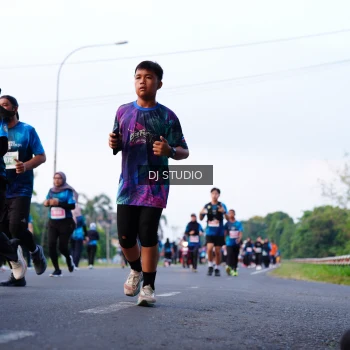 Runner Photo 4860908