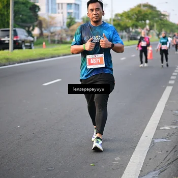 Runner Photo 4860913