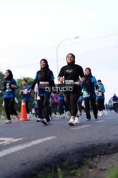 Runner Photo 4860935