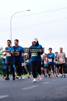 Runner Photo 4860959