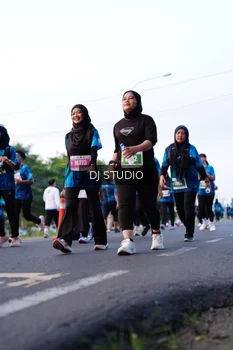 Runner Photo 4860968