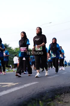 Runner Photo 4860969