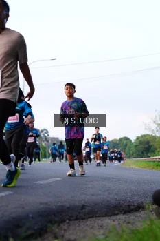 Runner Photo 4860973