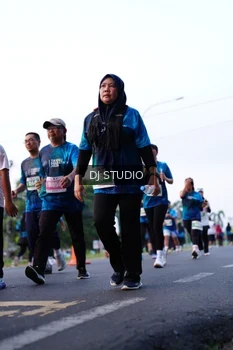 Runner Photo 4861000