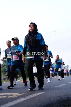 Runner Photo 4861005