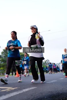Runner Photo 4861024