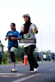 Runner Photo 4861048