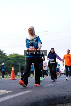 Runner Photo 4861086