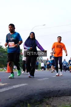 Runner Photo 4861110