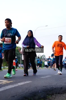 Runner Photo 4861133