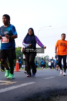 Runner Photo 4861138