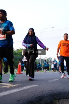 Runner Photo 4861142
