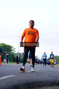 Runner Photo 4861172