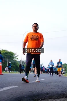 Runner Photo 4861176