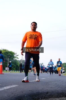 Runner Photo 4861179