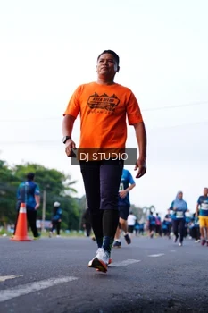 Runner Photo 4861200
