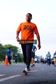 Runner Photo 4861210