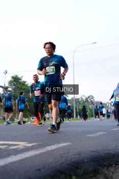 Runner Photo 4861235