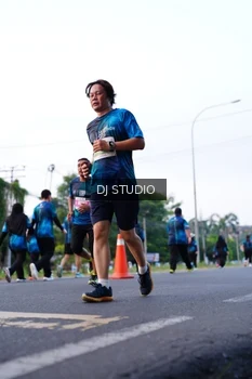 Runner Photo 4861255