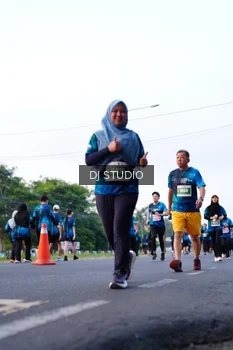 Runner Photo 4861279