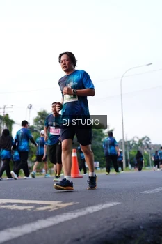 Runner Photo 4861288