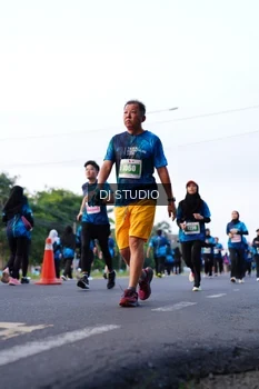 Runner Photo 4861318