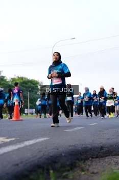 Runner Photo 4861337