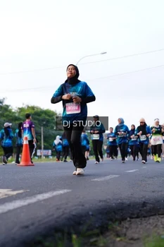 Runner Photo 4861347