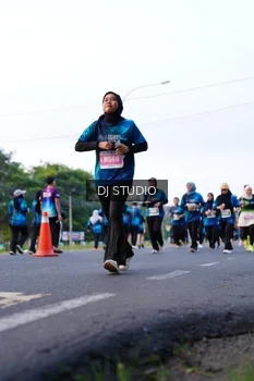 Runner Photo 4861350