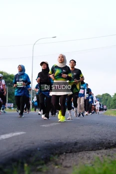 Runner Photo 4861381