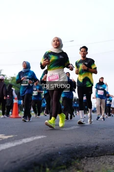 Runner Photo 4861405