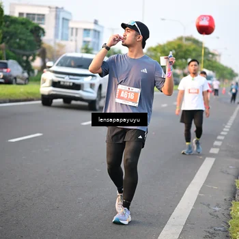 Runner Photo 4861408