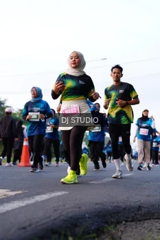 Runner Photo 4861409