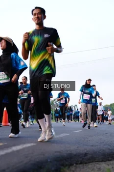 Runner Photo 4861423
