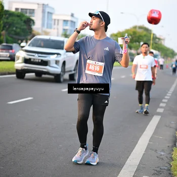 Runner Photo 4861440