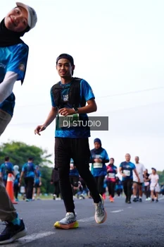 Runner Photo 4861475
