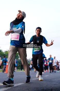Runner Photo 4861479