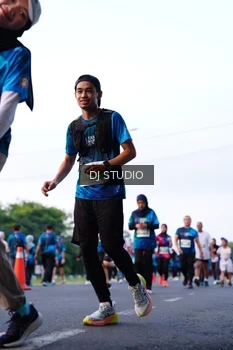 Runner Photo 4861483